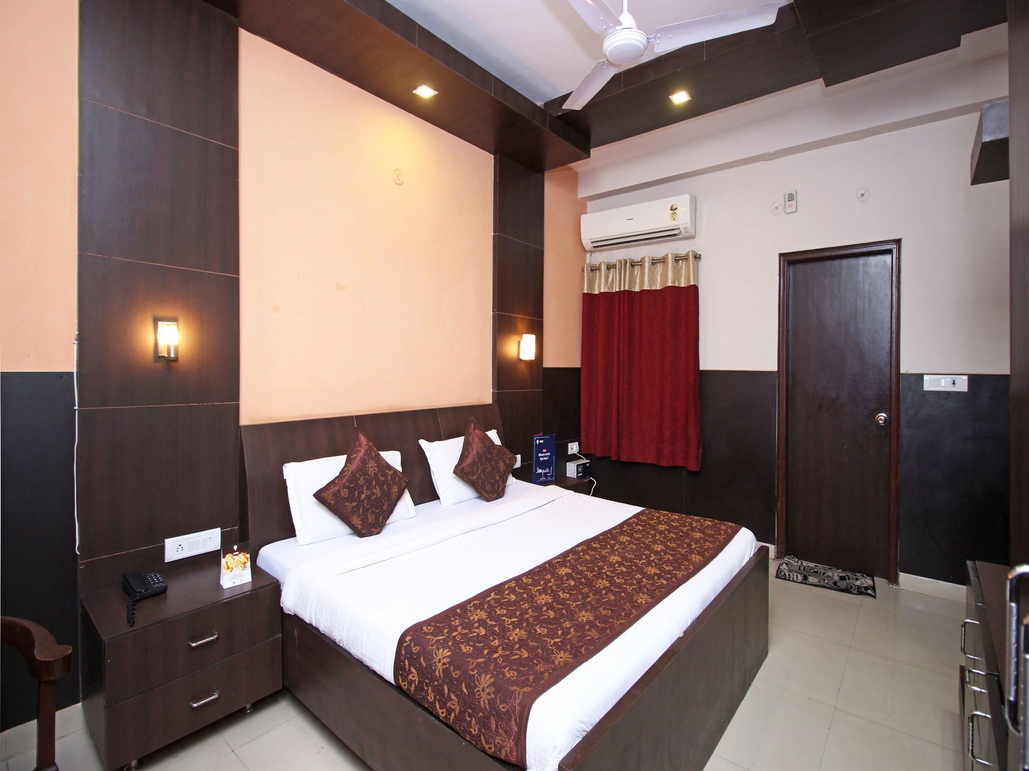 Oyo 576 Hotel Shree Kanta Residency Gurgaon Dış mekan fotoğraf