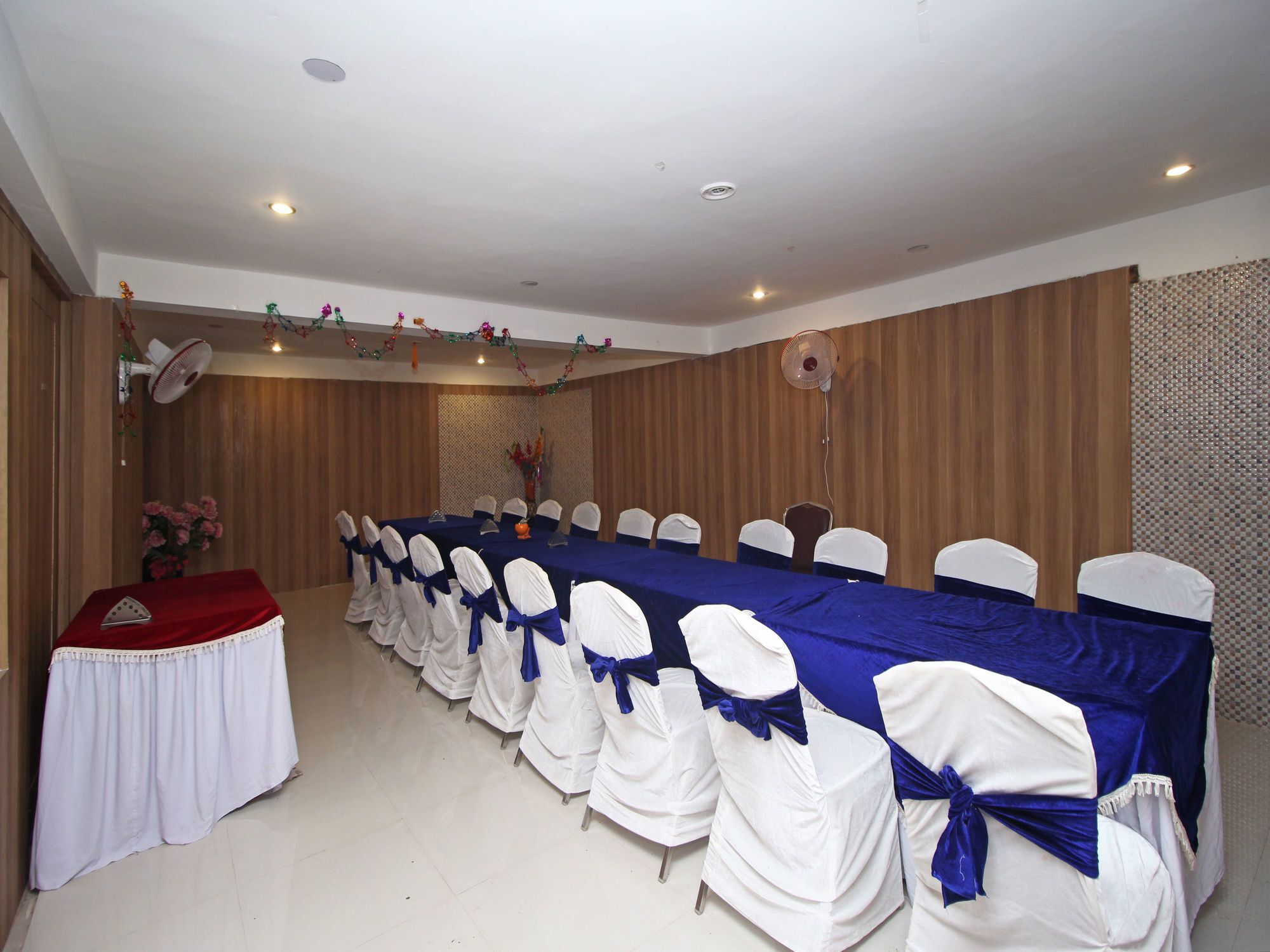 Oyo 576 Hotel Shree Kanta Residency Gurgaon Dış mekan fotoğraf